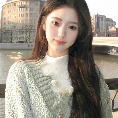 阿茹茉妮海报